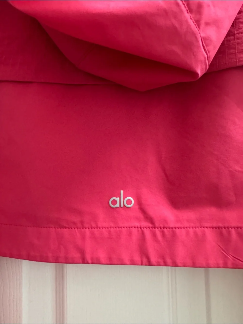 ALO Yoga Cropped Zip Utility Jacket in Berry Pink